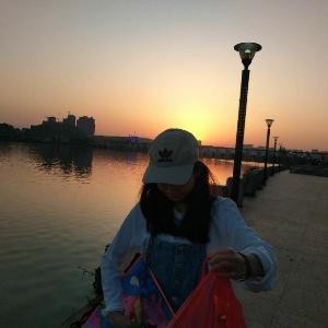 小谜儿