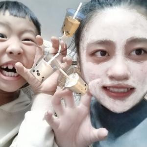 樊依娜