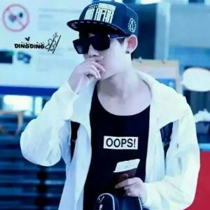 孤单荒凉了流年