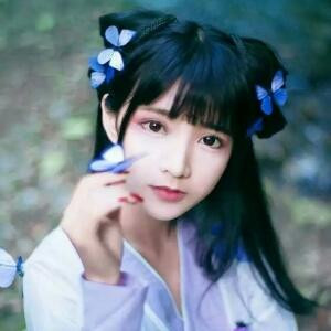 微雨轻凉夏已