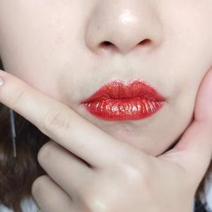 萌小男的肚腩