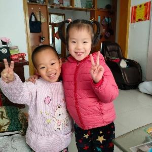 ☆一抹微笑诠释所有悲伤☆