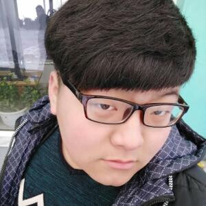 韩小柒