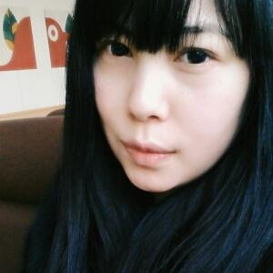 绯色妖瞳