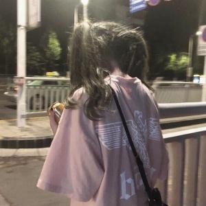 柒柒
