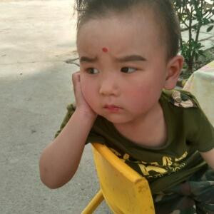 小小少年