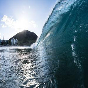 长发红装等君归