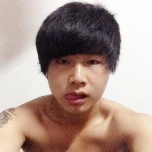 伟少