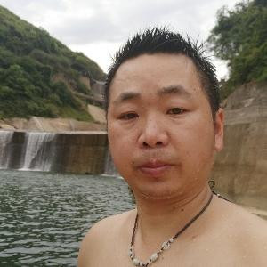 酒不醉人