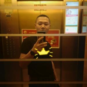 你是我揭不开的疤，