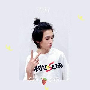 她
