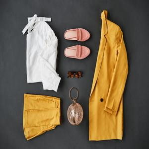 暗恋着一个人的,投一个。