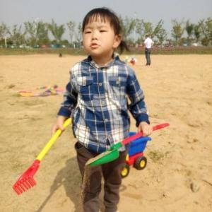 绿肥红瘦
