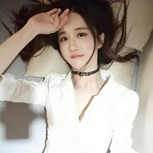 月满丶心亦满