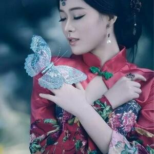 繁华落尽时吻你