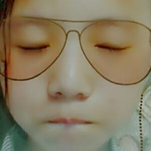 小A