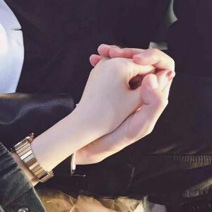裂缝中的阳光