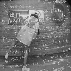 傲似你女皇