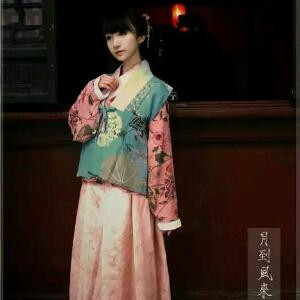 溯世清眸