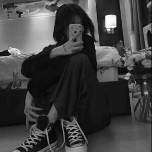 小依