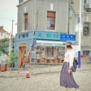 草虫不言