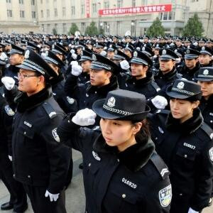 哥是开月球车的