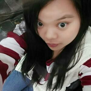 这个女孩有点拽