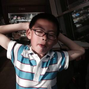 小明?