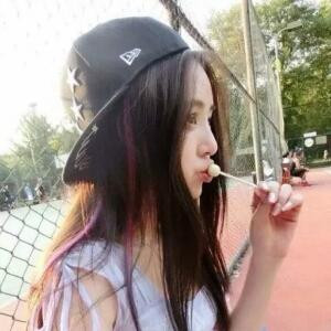 绿鬓亸浓染春烟