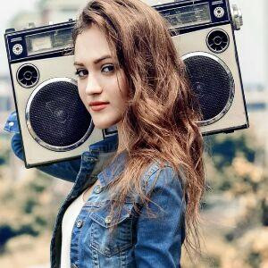 一朵莲花一尾鱼