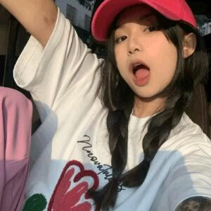 李佳曦