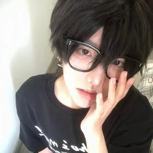 80年长寿大蟑螂