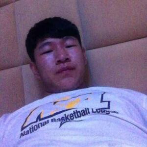 晓伟