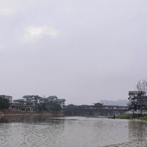 尘尘尘晨