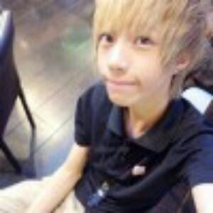 不打扰丶是我仅存的骄傲