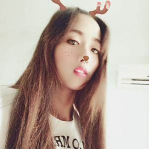 小柒