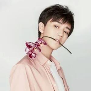 草莓味的冰淇淋