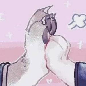 蓝田日暖玉生烟