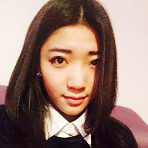 婕妮
