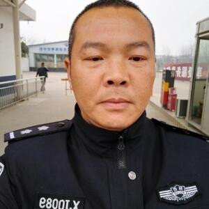 何海龙