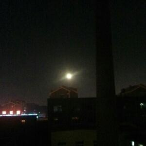 小i