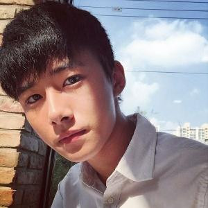 陈弈儒