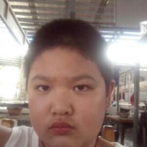 陈宏