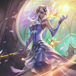 逆风飞翔的凤凰