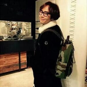 一心只读圣贤书