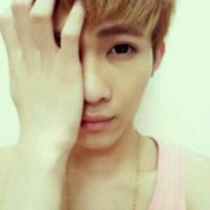 吊儿郎当小青年