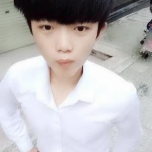 精神小伙