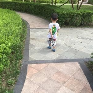 张岩(^o^)