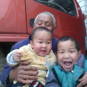 无声的雨天天乐