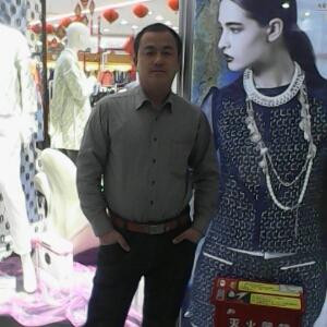 阳光男人